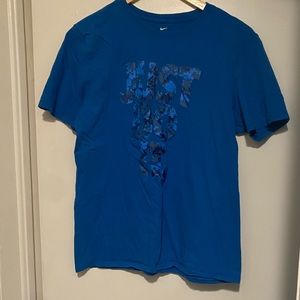 Nike t-shirt